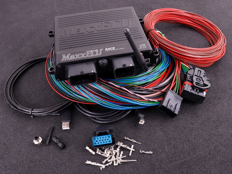 MaxxECU RACE STANDARD (ECU, harness 1 and accessories)